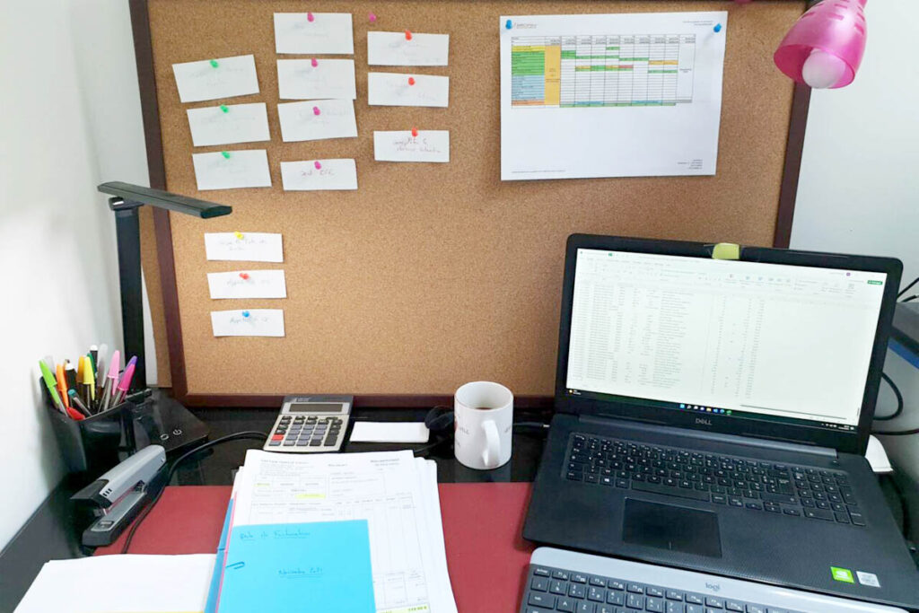 Bureau de travail - organiser ses objectifs professionnels et personnels